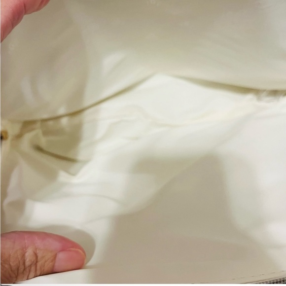 Guerlain Cosmetic Pouch Velour Bag Makeup Case (NWOT) - Picture 4 of 14